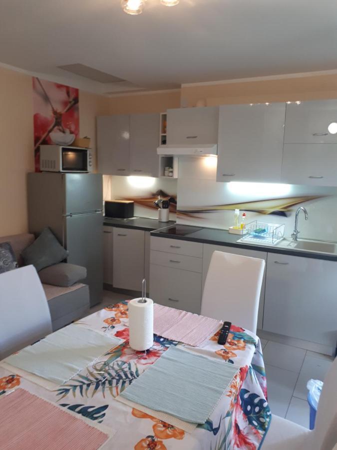 Apartment Lucija Kostrena Eksteriør bilde